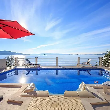 House Karla Holiday home *