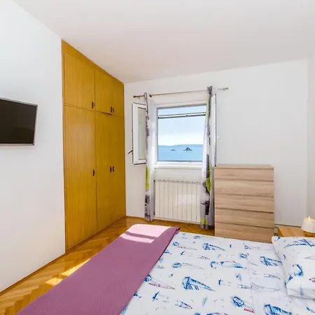 Holiday home House Karla Seget Vranjica